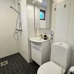 Apartament Bright & Spacious Retreat Near Santa Claus Village -free Parking