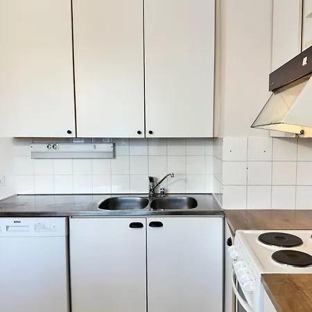 Bright & Spacious Retreat Near Santa Claus Village -free Parking Apartmán *