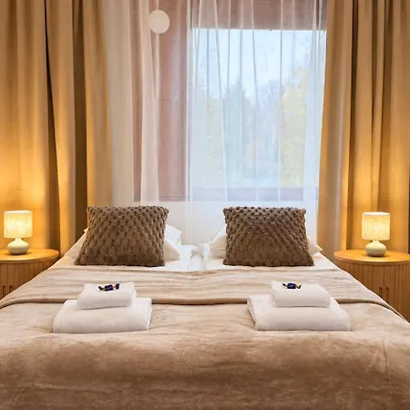 Kuura Near Santa Claus Village - Free Parking Rovaniemi